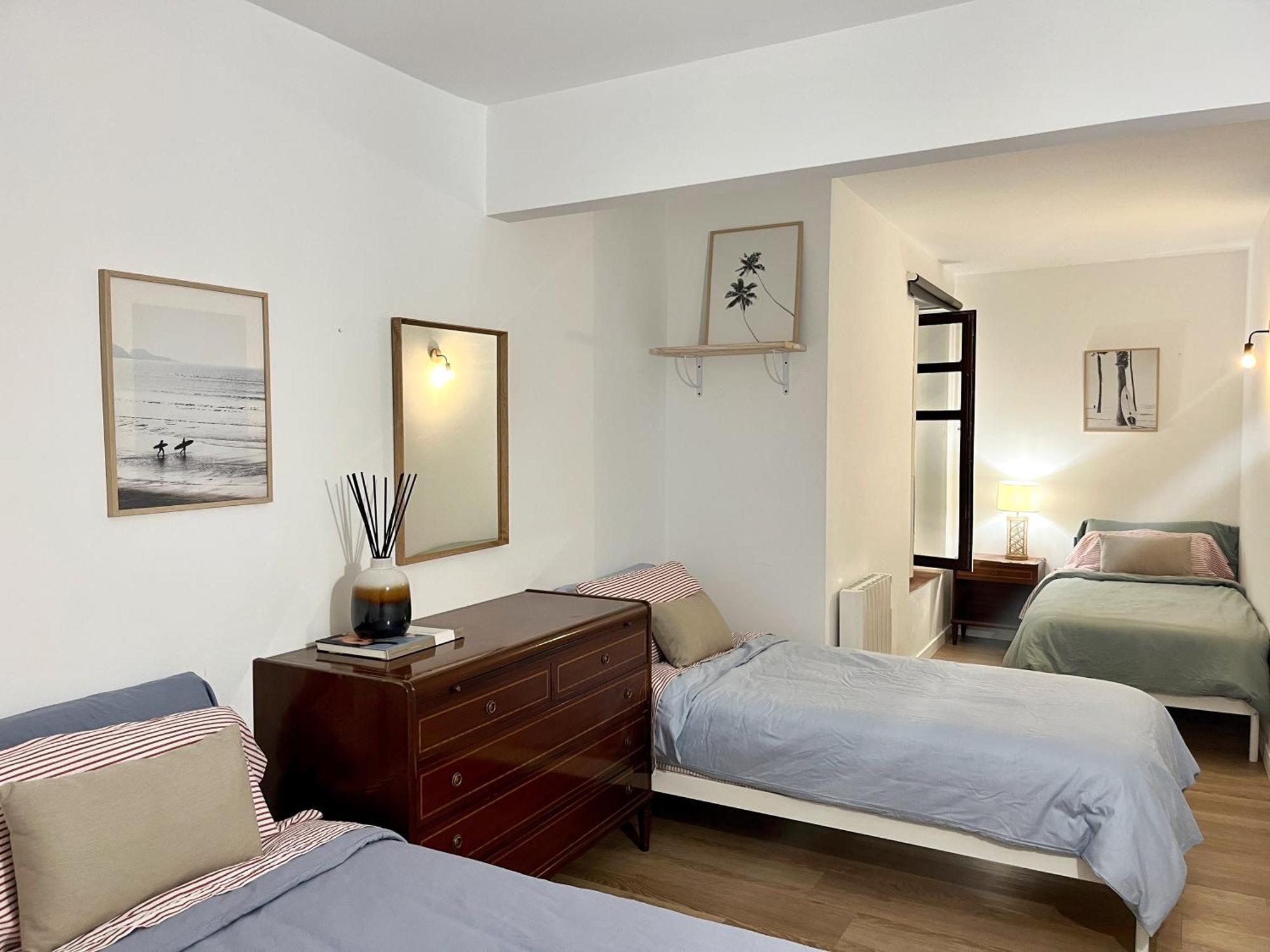 Apartamento Puerta Del Camino 5 - Patio Y Wifi Bilbao Luaran gambar