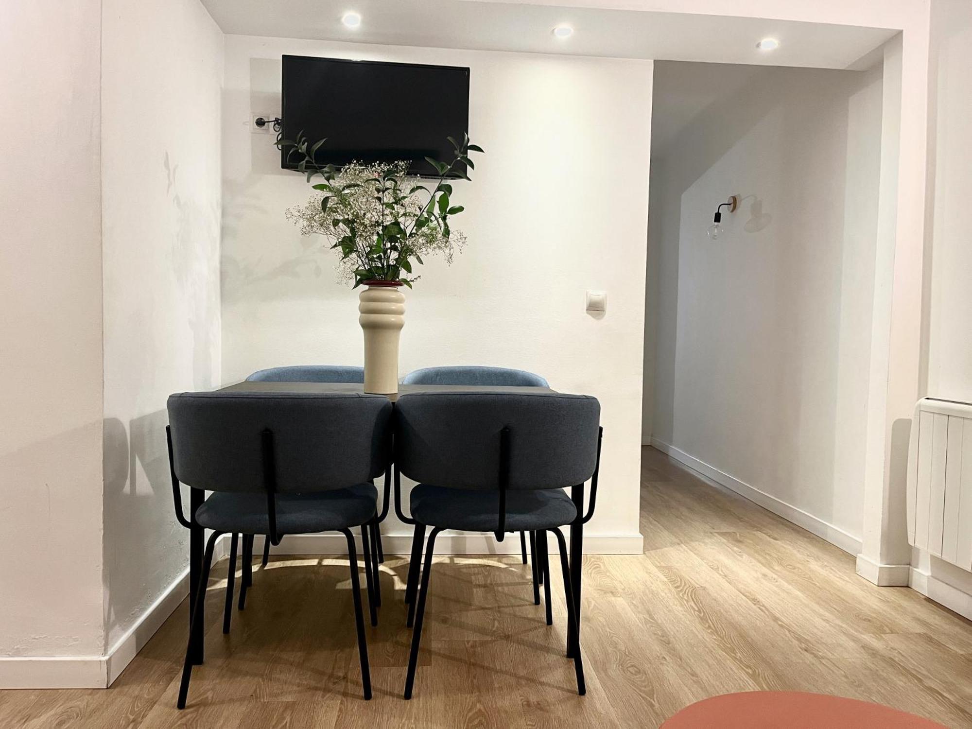 Apartamento Puerta Del Camino 5 - Patio Y Wifi Bilbao Luaran gambar